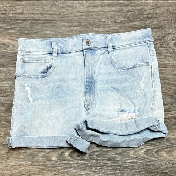 Wallflower Pants - Wallflower Light Wash Jean Shorts
